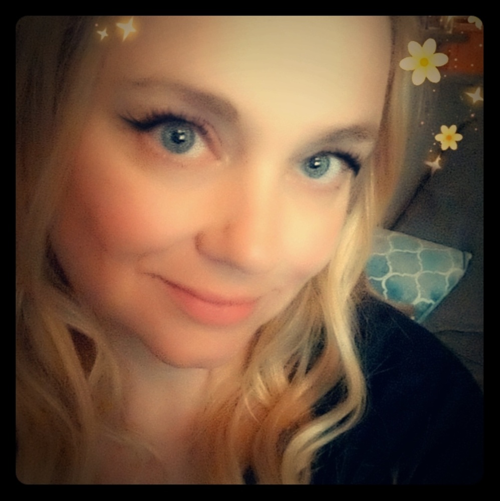 Meet your Posher, Erica